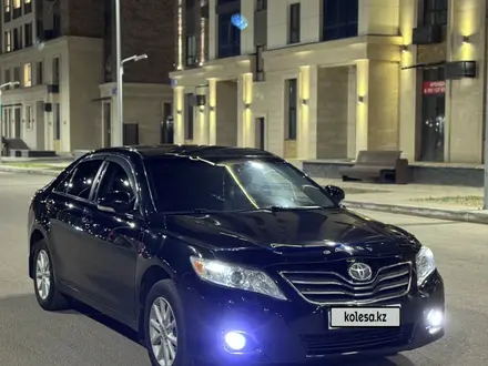 Toyota Camry 2010 года за 7 500 000 тг. в Караганда