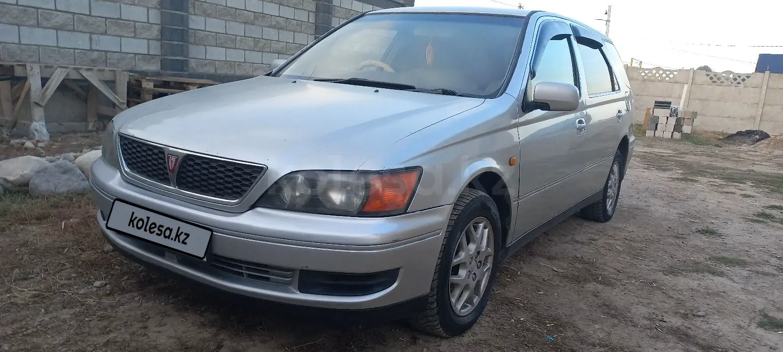 Toyota Vista, 1998