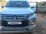 Mitsubishi Montero Sport 2021 года за 16 500 000 тг. в Уральск – фото 2