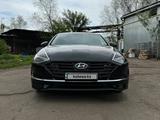 Hyundai Sonata 2022 годаүшін13 000 000 тг. в Алматы – фото 3