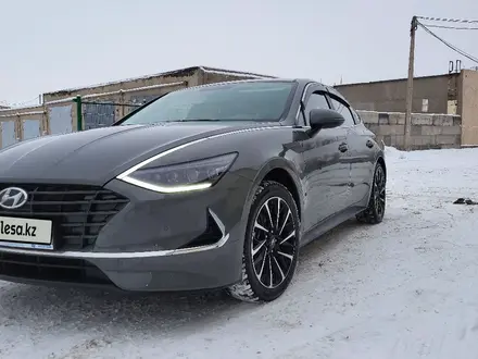 Hyundai Sonata 2021 года за 12 500 000 тг. в Караганда