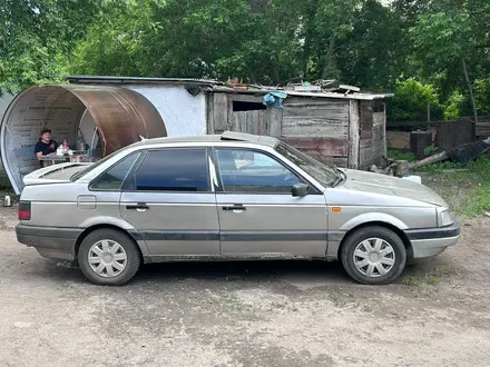 Volkswagen Passat 1988 года за 650 000 тг. в Караганда – фото 2