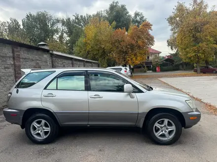 Lexus RX 300 2001 года за 5 900 000 тг. в Алматы – фото 6