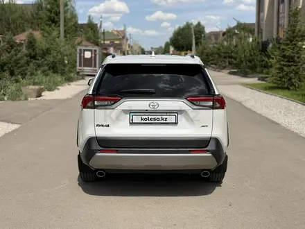 Toyota RAV4 2024 года за 15 700 000 тг. в Караганда – фото 4