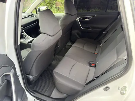Toyota RAV4 2024 года за 15 700 000 тг. в Караганда – фото 10