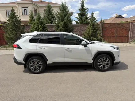 Toyota RAV4 2024 года за 15 700 000 тг. в Караганда – фото 6