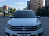 Volkswagen Tiguan 2014 годаүшін7 500 000 тг. в Семей