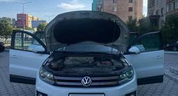 Volkswagen Tiguan 2014 года за 7 500 000 тг. в Семей – фото 5