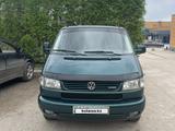 Volkswagen Multivan 1996 годаүшін6 800 000 тг. в Астана – фото 3