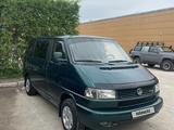Volkswagen Multivan 1996 годаүшін6 800 000 тг. в Астана