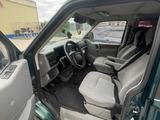 Volkswagen Multivan 1996 годаүшін6 800 000 тг. в Астана – фото 5