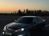 Toyota Camry 2004 годаfor6 900 000 тг. в Алматы – фото 2