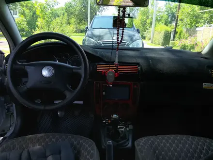 Volkswagen Passat 2002 года за 2 200 000 тг. в Алматы – фото 6
