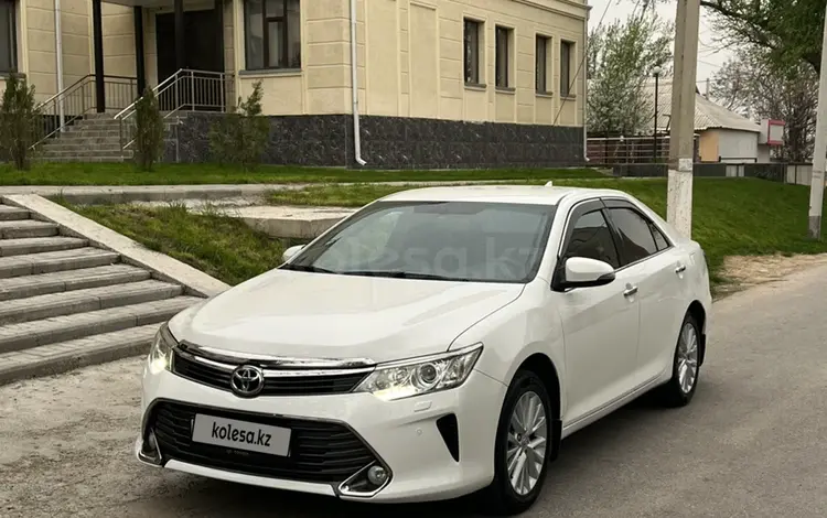 Toyota Camry 2015 года за 12 300 000 тг. в Шымкент