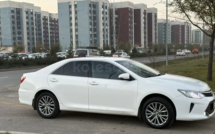 Toyota Camry 2016 годаүшін9 500 000 тг. в Шымкент