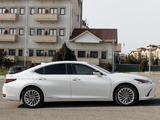 Lexus ES 300h 2019 года за 20 500 000 тг. в Актау – фото 4