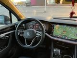Volkswagen Touareg 2022 года за 32 500 000 тг. в Астана – фото 3