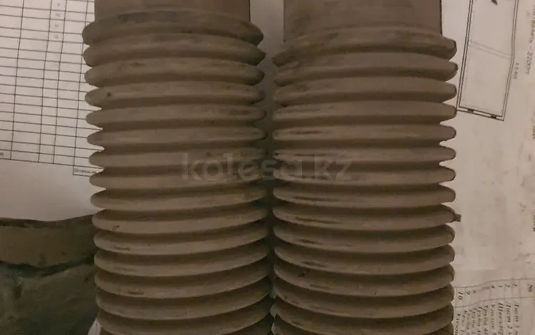 Пыльник стойки амортизатора за 1 500 тг. в Караганда