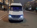 Mercedes-Benz Sprinter 2002 года за 4 500 000 тг. в Астана