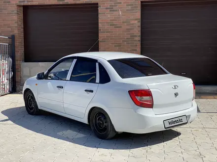 ВАЗ (Lada) Granta 2190 2013 года за 1 890 000 тг. в Караганда – фото 2