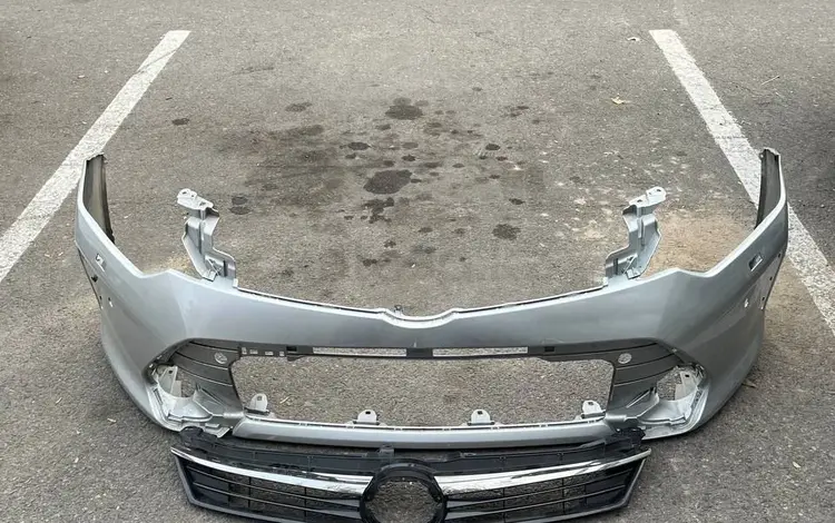 Бампер Toyota Camry XV55 за 30 000 тг. в Алматы