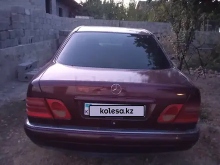 Mercedes-Benz E 200 1996 года за 2 700 000 тг. в Туркестан – фото 6