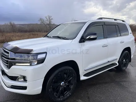 Toyota Land Cruiser 2018 года за 37 300 000 тг. в Семей – фото 2