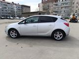 Opel Astra 2010 года за 3 500 000 тг. в Алматы – фото 2