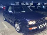 Volkswagen Golf 1994 года за 1 200 000 тг. в Алматы