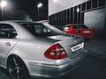 Mercedes-Benz E 320 2004 годаүшін9 800 000 тг. в Кокшетау – фото 3