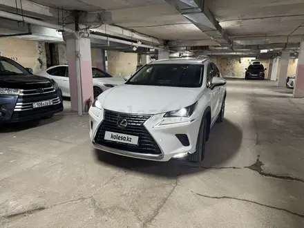 Lexus NX 200 2019 года за 15 700 000 тг. в Астана