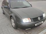 Volkswagen Jetta 2003 года за 2 200 000 тг. в Актау – фото 3