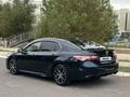 Toyota Camry 2020 годаүшін11 300 000 тг. в Караганда – фото 2