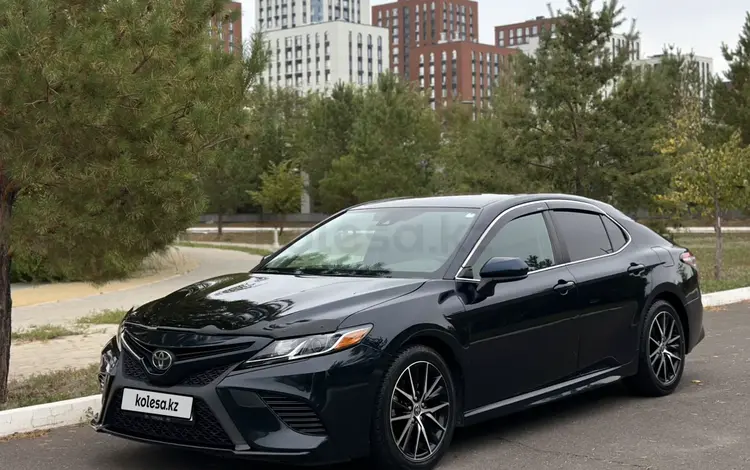 Toyota Camry 2020 годаүшін11 300 000 тг. в Караганда