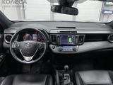 Toyota RAV4 2019 года за 13 440 000 тг. в Актобе – фото 4