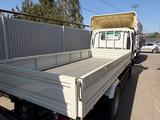 Isuzu  ELF KV100 2026 года за 16 400 000 тг. в Алматы – фото 2