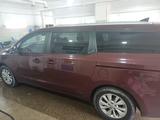 Kia Sedona 2015 годаүшін7 000 000 тг. в Караганда – фото 3