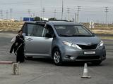 Toyota Sienna 2013 годаүшін5 700 000 тг. в Атырау – фото 3