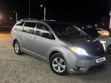 Toyota Sienna 2013 годаүшін5 700 000 тг. в Атырау – фото 5