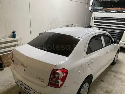 Chevrolet Cobalt 2024 года за 7 600 000 тг. в Атырау – фото 4