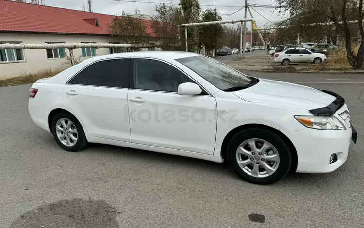 Toyota Camry 2010 годаfor6 700 000 тг. в Атырау