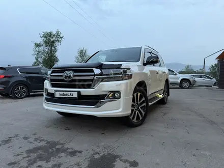 Toyota Land Cruiser 2018 года за 35 500 000 тг. в Алматы – фото 2