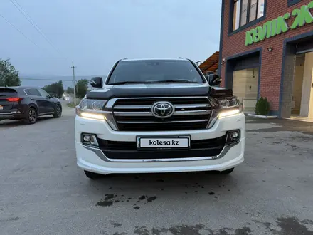 Toyota Land Cruiser 2018 года за 35 500 000 тг. в Алматы – фото 5
