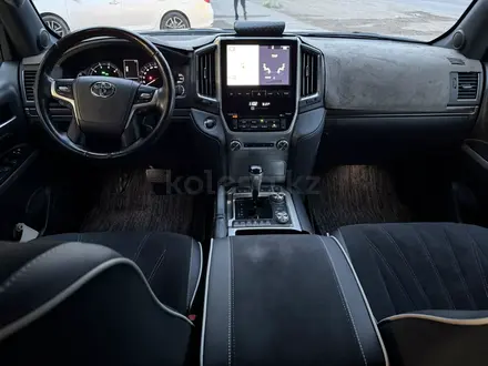 Toyota Land Cruiser 2018 года за 35 500 000 тг. в Алматы – фото 7