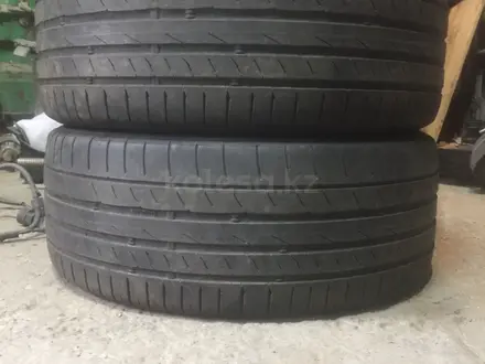 Резина 2-шт 225/50 r17 Continental из Японии за 40 000 тг. в Алматы