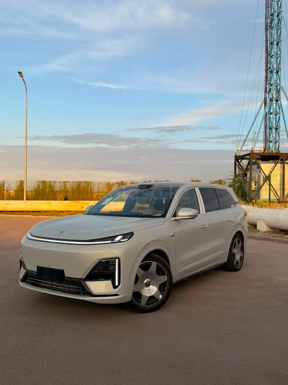Deepal S09, 2025