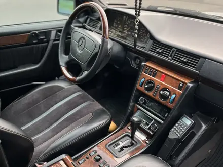 Mercedes-Benz E 280 1994 года за 3 800 000 тг. в Алматы – фото 20