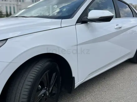Hyundai Elantra 2022 года за 9 100 000 тг. в Шымкент – фото 10