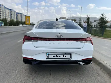Hyundai Elantra 2022 года за 9 100 000 тг. в Шымкент – фото 8