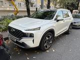Hyundai Santa Fe 2023 года за 17 300 000 тг. в Алматы